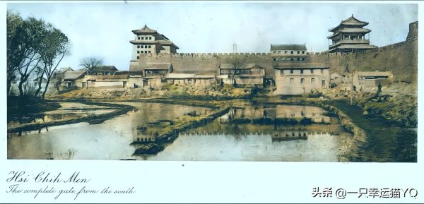 100年前的北京城墙彩色照片，如果不拆城墙该多好啊