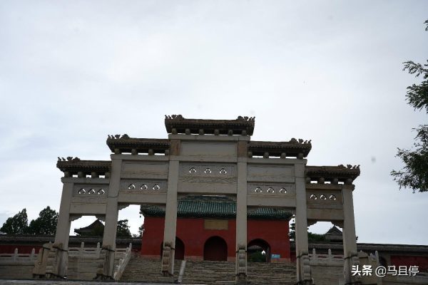 辽宁有一对高40米的古塔，屹立近千年不倒，还是东北罕见的双塔寺