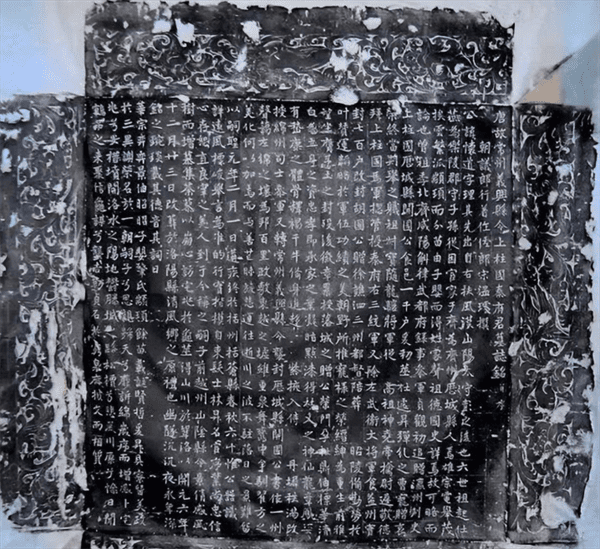 1974年，秦琼儿子的墓出土，其墓志铭暗示了谁才是唐朝第一猛将？